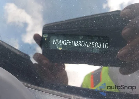 2013 Mercedes-Benz C 350 Sport from USA, damaged, VIN WDDGF5HB3DA758310